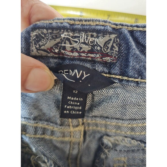 Silver Jeans Co. “Benny” Kids Jeans Size 12 – Medium Wash, Straight Leg,... - Picture 5 of 11